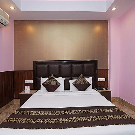 Oyo Hotel Vedas Heritage Delhi  Exterior foto