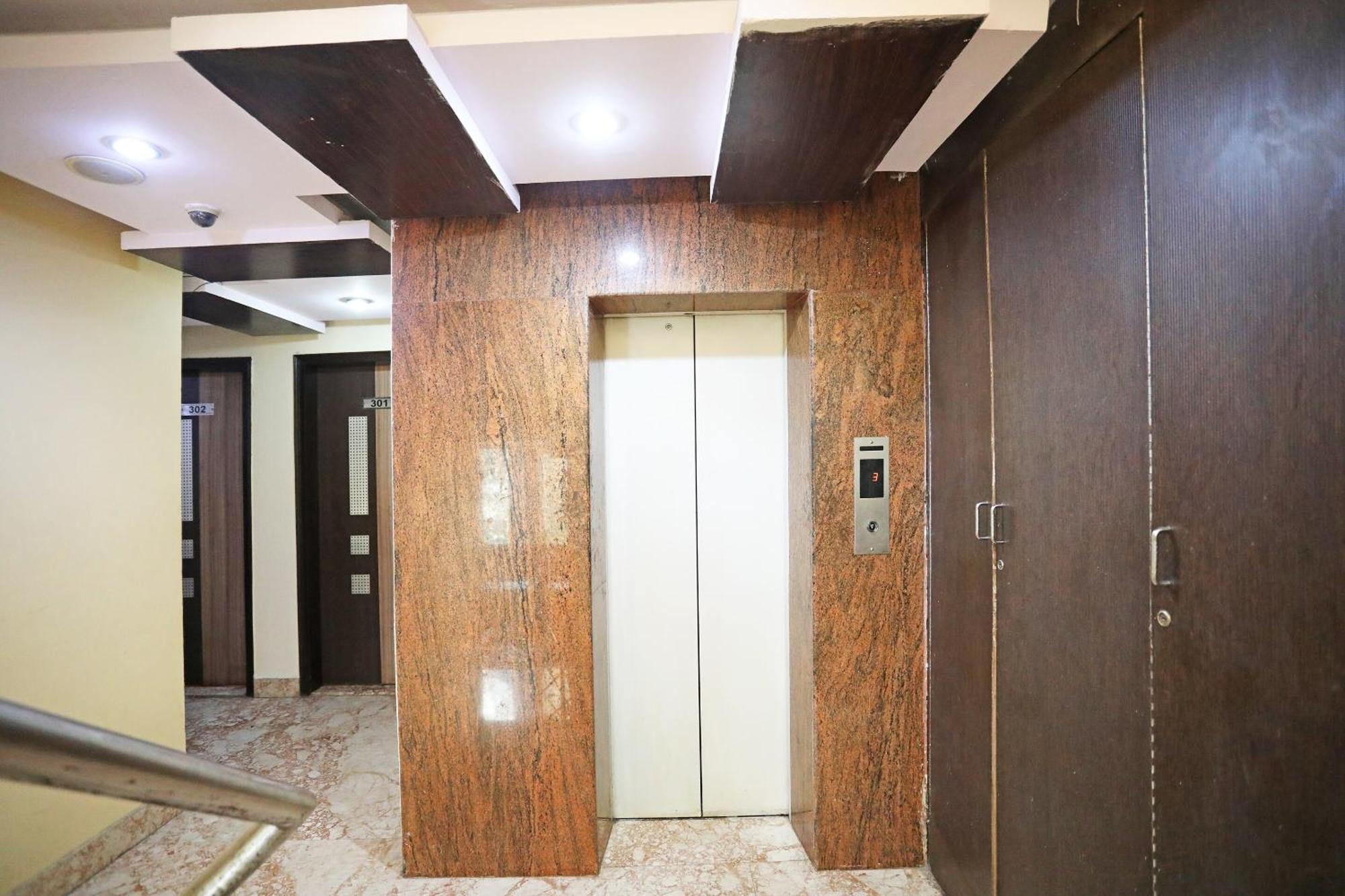 Oyo Hotel Vedas Heritage Delhi  Exterior foto