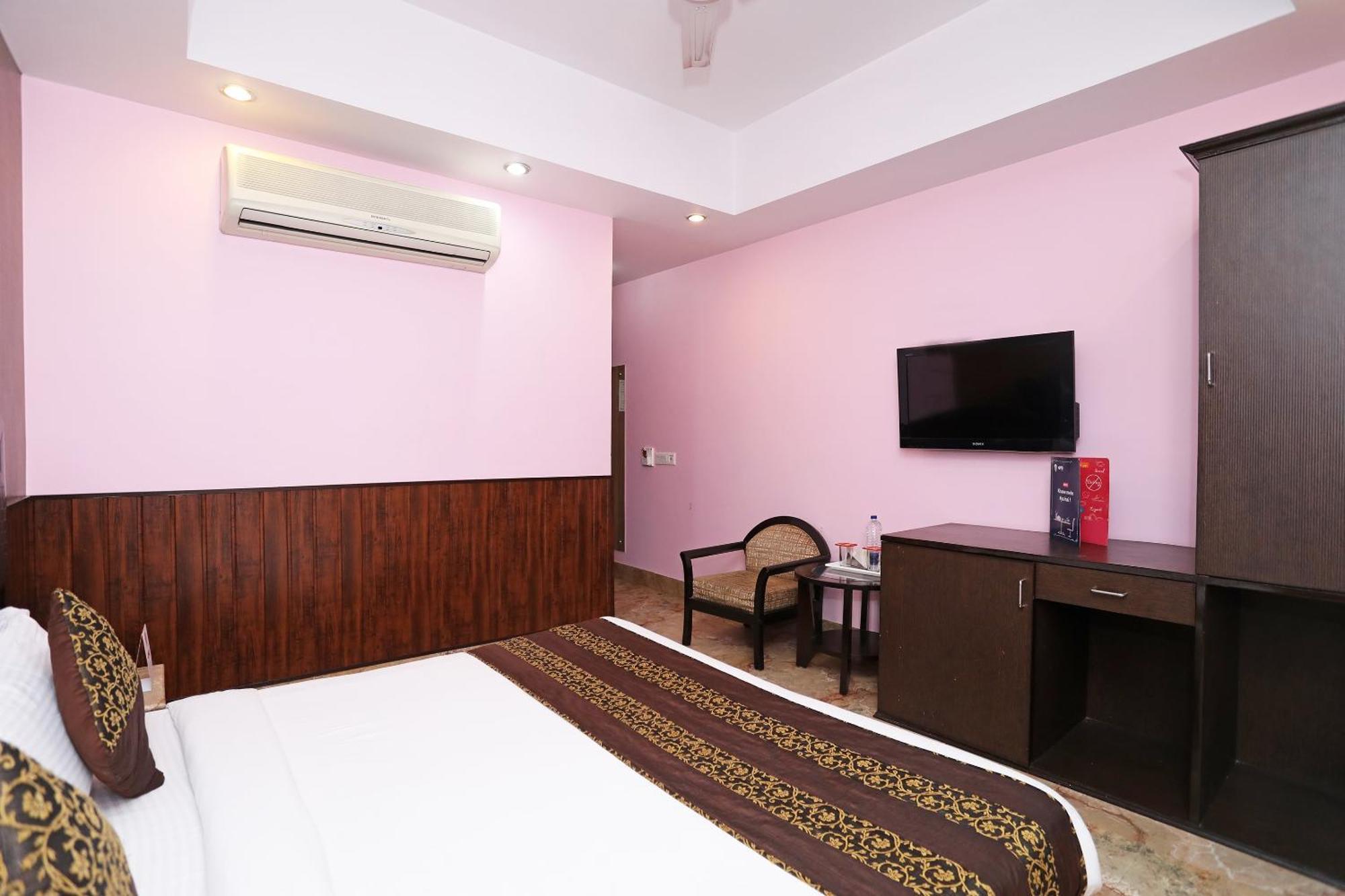 Oyo Hotel Vedas Heritage Delhi  Exterior foto